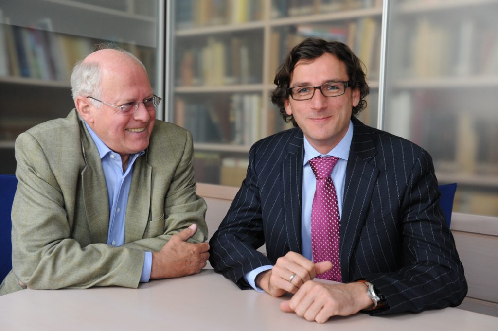Die heutigen Verleger Rainer (l.) und Sven Thomas auf einem Foto aus dem Jahr 2009. Foto: Otto